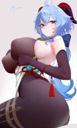 1girl ahoge ass bare_shoulders bell black_gloves black_horns breasts commentary_request curled_horns elbow_gloves from_side ganyu_(genshin_impact) genshin_impact gloves goat_horns grey_background hair_between_eyes highres horns huge_breasts long_hair looking_at_viewer neck_bell omone_hokoma_agm pink_eyes signature simple_background sitting solo