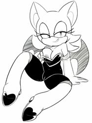 rouge the bat from sonic (series) by hearlesssoul