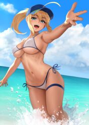 1girls ahoge artoria_pendragon bangs bare_shoulders baseball_cap beach big_breasts bikini blonde_hair blue_eyes blue_headwear blue_sky blush breasts collarbone fate/grand_order fate_(series) female_only hair_between_eyes happy hat highres large_breasts long_hair looking_at_viewer mysterious_heroine_x mysterious_heroine_xx_(foreigner) navel ocean open_mouth ponytail side-tie_bikini sky smile solo swimsuit thigh_strap white_bikini yamaneko_(tkdrumsco)