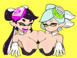 2girls armpits bare_shoulders beauty_mark big_breasts black_hair breast_press breasts callie_(splatoon) cleavage clothed clothing collarbone cousins detached_collar earrings eyebrows female female_only gloves hair_ornament half-closed_eyes happy happy_female huge_breasts inkling inkling_girl large_breasts lips long_hair looking_at_viewer marie_(splatoon) mole mole_under_eye multiple_girls no_bra nuranura-san open_mouth open_smile partially_clothed pointy_ears posing sharp_teeth short_eyebrows simple_background smile smiling smiling_at_viewer splatoon squid_sisters symbol-shaped_pupils tentacle_hair tongue white_gloves white_hair wink yellow_background yellow_eyes