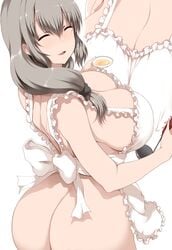 apron big_ass big_breasts breasts breasts_bigger_than_head closed_eyes female female_only grey_hair huge_ass looking_at_viewer looking_back milf naked_apron tsukasawa_takamatsu uzaki-chan_wa_asobitai! uzaki_tsuki voluptuous