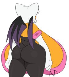 rouge the bat from sega by neuwolfram/newtungsten