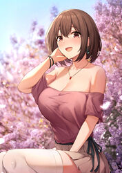 big_breasts brown_hair cute fou_zi huge_breasts paintcan