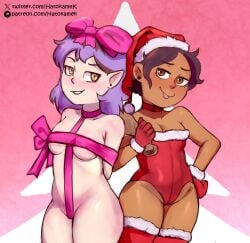 2023 2girls amity_blight artist_name bisexual bisexual_female canon_couple chocolate_and_vanilla christmas christmas_outfit disney disney_channel female female_only hatokamek interracial luz_noceda multiple_girls pink_ribbon purple_hair ribbon santa_hat tagme tagme_(artist) teenager the_owl_house yuri