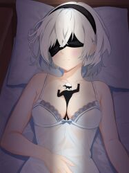 1boy 1girls bed between_breasts blindfold breasts female giantess hairband light-skinned_female light-skinned_male light_skin lying_on_back macro male micro nier nier:_automata short_hair size_difference solacraft white_hair yorha_2b yorha_9s