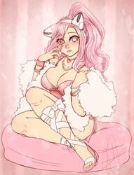 aliceland ami_(gwain_saga) cleavage fur_coat gwain_saga heart-shaped_pupils looking_at_viewer pearl_necklace pink_eyes pink_hair