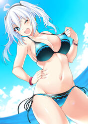 beach bikini blue_eyes hairband looking_at_viewer medium_breasts original sky suruga_(xsurugax) twintails water white_hair winking