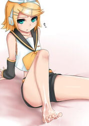 barefoot cum cum_on_body cum_on_feet cum_on_lower_body feet kagamine_rin legs sugar_(sugarless) vocaloid