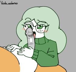 fellatio freckles glasses green_hair hazel_(rebecca_doodles) voidovoiderino