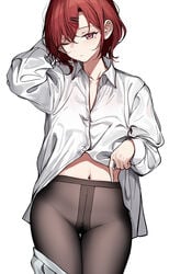 ;( arm_up bangs black_legwear blush closed_mouth clothes_lift clothes_pull collared_shirt cowboy_shot dress_shirt female female_pubic_hair hair_ornament hairclip hand_in_hair highres higuchi_madoka idolmaster idolmaster_shiny_colors lifted_by_self liu_chi_tiantang_fr long_sleeves looking_at_viewer mole mole_under_eye navel no_panties pubic_hair purple_eyes red_hair shirt shirt_lift short_hair simple_background skirt skirt_pull solo thigh_gap white_background white_skirt