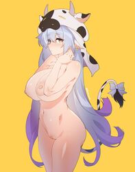 animal_print blue_hair breasts brown_eyes completely_nude cow_hat cow_print cow_tail draph eyebrows_visible_through_hair female gradient_hair granblue_fantasy hair_between_eyes highres large_breasts long_hair looking_at_viewer multicolored_hair nipples nude print_headwear purple_hair pussy shatola_(granblue_fantasy) simple_background solo tail tilt-shift tilt-shift_(azalanz) twitter_username yellow_background