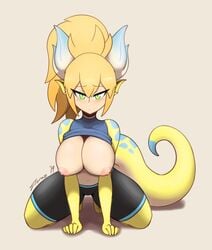 1girls ampere_(florazarts) blonde_hair blue_markings breasts breasts_out dragon_girl florazarts green_eyes horns ponytail shirt_lift shorts solo tail tight_clothing yellow_skin