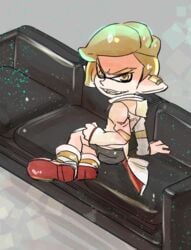 chibi couch emperor_(splatoon) inkling inkling_boy male_only solo_male splatoon splatoon_(manga)