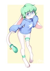 absurdres animal_ears animal_nose artist_name ass_visible_through_thighs bangs barefoot bell blue-framed_eyewear blue_eyes blue_sweater blush body_fur border bottomless cat_girl cat_tail closed_mouth commentary commission english_commentary eyebrows_visible_through_hair female flong full_body furry furry_female glasses green_fur green_hair groin hand_up happy highres jingle_bell looking_at_viewer oerba_yun_fang original outside_border paws pussy rabbit_ears rabbit_girl round_eyewear shiny shiny_hair short_hair sidelocks signature simple_background sleeves_past_wrists smile solo standing star_(symbol) sweater tail tail_bell tail_ornament two-tone_fur uncensored white_border white_fur yellow_background