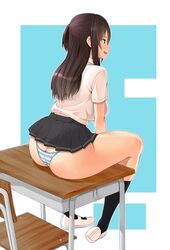 ass bubble_butt butt_crack panties sanagi_torajirou school_uniform schoolgirl sitting tagme upskirt uwabaki wide_hips