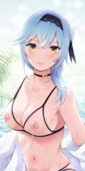 absurdres akkii_(hnahon) bikini black_hairband blue_hair blush breasts choker cleavage closed_mouth covered_erect_nipples cowboy_shot eula_(genshin_impact) female genshin_impact hairband highres light_smile looking_at_viewer medium_breasts medium_hair navel nipple_piercing piercing see-through_swimsuit solo swimsuit wet yellow_eyes