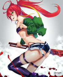 ass breasts female female_focus female_only green_eyes kyuukyoku_shinka_shita_full_dive_rpg_ga_genjitsu_yori_mo_kusoge_dattara looking_back mizarisa red_hair small_breasts smile