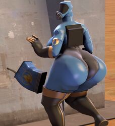 fempyro from team fortress 2