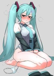 hatsune miku from vocaloid by marubanu39