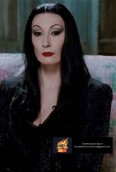 anjelica huston from the addams family