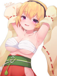 07th_expansion 1girls armpits arms_behind_head arms_up bandage_on_breasts black_hairband blonde_hair breasts chest_wraps detached_sleeves eyebrows_visible_through_hair female female_focus female_only hairband higurashi_no_naku_koro_ni higurashi_no_naku_koro_ni_gou houjou_satoko large_breasts looking_at_viewer nanopai_kakumeikokonoyu oerba_yun_fang open_mouth purple_eyes short_hair solo solo_female