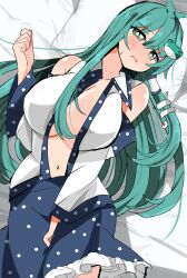 sanae kochiya from touhou by zerokosan