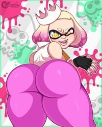 ass beauty_mark big_butt cephalopod clothing crown female gloves handwear huge_butt inkling leggings legwear lips looking_back marine mollusk nintendo pearl_(splatoon) shortstack solo splatoon tenjosan thick_lips thick_thighs tights video_games yellow_eyes