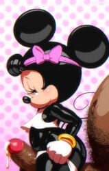 minnie mouse from disney by angelauxes