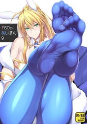 artoria_pendragon artoria_pendragon_(swimsuit_ruler) blonde_hair blush bunny_ears bunny_girl bunnysuit clothed fate/grand_order fate_(series) feet feet_fetish feet_up foot_fetish foot_focus green_eyes large_breasts legs_together legs_up legwear naturalton nipples_outside no_shoes pale_skin playboy_bunny ponytail rape_slave sex_slave sideboob simple_background smile smiling soles toes