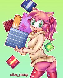 2022 alternate_hairstyle amy_rose ass bow butt dropping exposed exposed_ass exposed_butt female female_focus female_only gift green_background hedgehog missrosey pink_fur pink_hair ponytail presents sonic_(series) sonic_the_hedgehog_(series) sweater