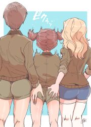 alisa_(girls_und_panzer) ass_grab girls_und_panzer groping height_difference kay_(girls_und_panzer) naomi_(girls_und_panzer) size_difference yuri