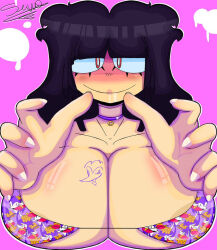 bikini bikini_top black_hair directorsuwo13 drool drooling female female_only huge_breasts large_breasts looking_at_viewer mob_face nails necklace needlemouse_(character) needlemouse_(series) painted_nails red_eyes sarah_henderson_(needlemouse) short_hair smile smiling_at_viewer spooky staring_at_viewer suwodirector tattoo