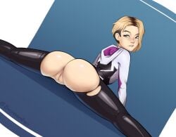 1girls ass bichrom blonde_hair blue_eyes bubble_butt eyebrow_piercing gwen_stacy lip_biting marvel marvel_comics piercing presenting presenting_hindquarters presenting_pussy short_hair spider-gwen spider-man:_into_the_spider-verse spider-man_(series) splits spread_legs teenager tomboy wide_hips