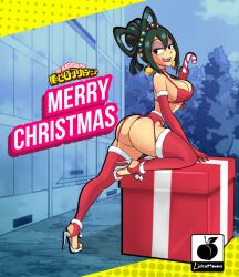 ass big_ass big_breasts black_eyes box candy_cane christmas christmas_lights christmas_outfit cleavage earrings elbow_gloves elbow_tufts gift green_hair hair_bun high_heels licking_lips linkartoon merry_christmas my_hero_academia seductive_eyes shounen_jump stiletto_heels tongue tongue_out tsuyu_asui very_high_heels