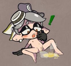 exclamation_point legs_spread marie_(splatoon) paradia-ex peeing simple_background splatoon surprised