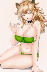 animal_ears arknights arm_support bandeau bandeau_bikini bangs bare_arms bare_shoulders beige_background bikini black_choker blonde_hair breasts brown_eyes candy caro_(gakr7278) choker cleavage commentary female food green_bikini hand_up highres holding holding_food large_breasts lion_ears lollipop long_hair looking_at_viewer navel parted_lips siege_(arknights) simple_background sitting solo stomach strapless strapless_bikini swimsuit thighs yokozuwari