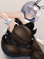 animal_ears ass back-seamed_legwear black_leotard blue_eyes breasts bunny_ears bunny_tail bunnysuit collar fake_animal_ears female fishnet_legwear fishnets from_behind garters hair_ornament hair_over_one_eye hairclip hamakaze_(kantai_collection) hand_on_own_ass highres kantai_collection large_breasts leotard nail_polish pantyhose playboy_bunny rabbit_ears rabbit_tail seamed_legwear shiny shiny_clothes short_hair silver_hair simple_background solo tail torisan wrist_cuffs