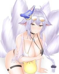 >_< absurdres animal_ear_fluff animal_ears aviator_sunglasses azur_lane bikini black_choker breasts choker eyebrows_visible_through_hair eyewear_on_head female female fox_ears fox_girl fox_mask fox_tail halterneck highleg highleg_bikini highres kitsune large_breasts long_hair looking_away manjuu_(azur_lane) mask mask_on_head multiple_tails official_alternate_costume silver_hair solo sunglasses swimsuit tail tosa_(azur_lane) tosa_(hometown_zest)_(azur_lane) two-tone_bikini woon