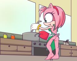 amy_rose apron ass barefoot clothing colored_skin cooking eyelashes feet female furry gloves green_apron green_eyes hadaka_apron high_resolution kitchen long_eyelashes naked_apron pink_fur pink_hair pink_skin red_gloves rilo_(artist) seductive_look sega soles sonic_(series) sonic_the_hedgehog_(series) tail tongue tongue_out very_high_resolution white_gloves