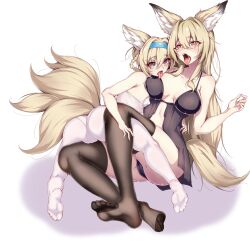 2girls arknights ass female female_only heart-shaped_pupils mother_and_daughter pantyhose qingshuisi_yu_ji see-through suzuran_(arknights) tail vulpisfoglia_(arknights)