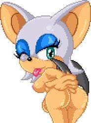 animated bat bat_wings big_ears blue_eyeshadow furry furry_female furry_only looking_at_viewer loop looping_animation makeup older_female pink_nipples pixel_animation pixel_artslapping_ass rouge_the_bat slapping_butt slapping_own_ass sonic_(series) sonic_the_hedgehog_(series) sonictopfan tan_inner_ear white_background white_fur white_muzzle wink winking_at_viewer