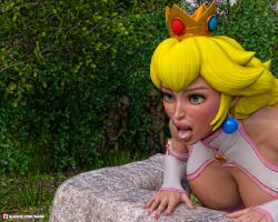 3d big_breasts big_lips bimbo blonde_hair blue_eyes breasts busty crown danp earrings female female_focus long_hair makeup mario_(series) nintendo princess princess_peach tagme