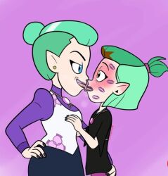 2girls amity_blight female female_only green_hair hand_on_ass incest kiss_mark kissing mother_and_daughter multiple_girls odalia_blight p1g30n_g1rl straight_hair tagme the_owl_house yuri