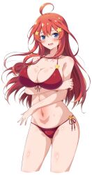 big_breasts blue_eyes body_blush breasts embarrassed go-toubun_no_hanayome hair_ornament hand_under_breasts nakano_itsuki red_hair swimsuit