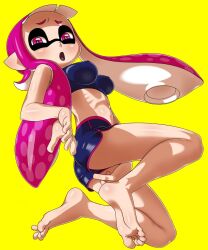 1girls ass_focus breasts digital_drawing_(artwork) digital_media_(artwork) eyebrows_raised feet female female_focus female_only inkling inkling_girl nintendo nipples_visible_through_clothing open_mouth pink_eyes pink_hair pose shorts splatoon splatoon_2 thighs tight_clothing tight_topwear titty_pocket tsuwitchii84 waist yellow_background