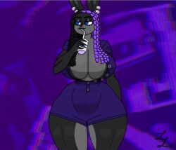 black_fur blue_eyes huge_breasts huge_hips lxndxntxwn multicolored_hair purple_background purple_hair two_tone_fur wide_hips