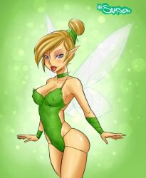 1girls blonde_female blonde_hair blue_eyes fairy fairy_wings green_background green_bracelet hair_bun leaf_bracelets leaf_clothing looking_at_viewer one-piece_swimsuit pale-skinned_female peter_pan_(disney) pointy_ears red_lipstick revealing_swimsuit samson_00 side_butt solo solo_focus tinker_bell