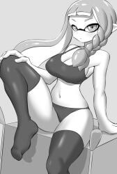 1girls big_breasts black_panties bra braid braid_(splatoon) braided_hair digital_drawing_(artwork) digital_media_(artwork) female female_focus female_only gray_background hand_on_knee inkling inkling_girl looking_at_viewer monochrome new_agent_3_(splatoon) nintendo nobunagapero panties peronattu pose posing sitting splatoon splatoon_3 stockings veronika_(splatoon)