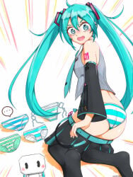 hatsune miku from vocaloid by kazm00
