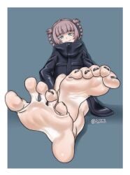 barefoot black_toenails blue_eyes call_of_the_night feet foot_fetish foot_focus ls_99ml nanakusa_nazuna purple_hair smirk smirking soles toenail_polish toes vampire white_skin yofukashi_no_uta